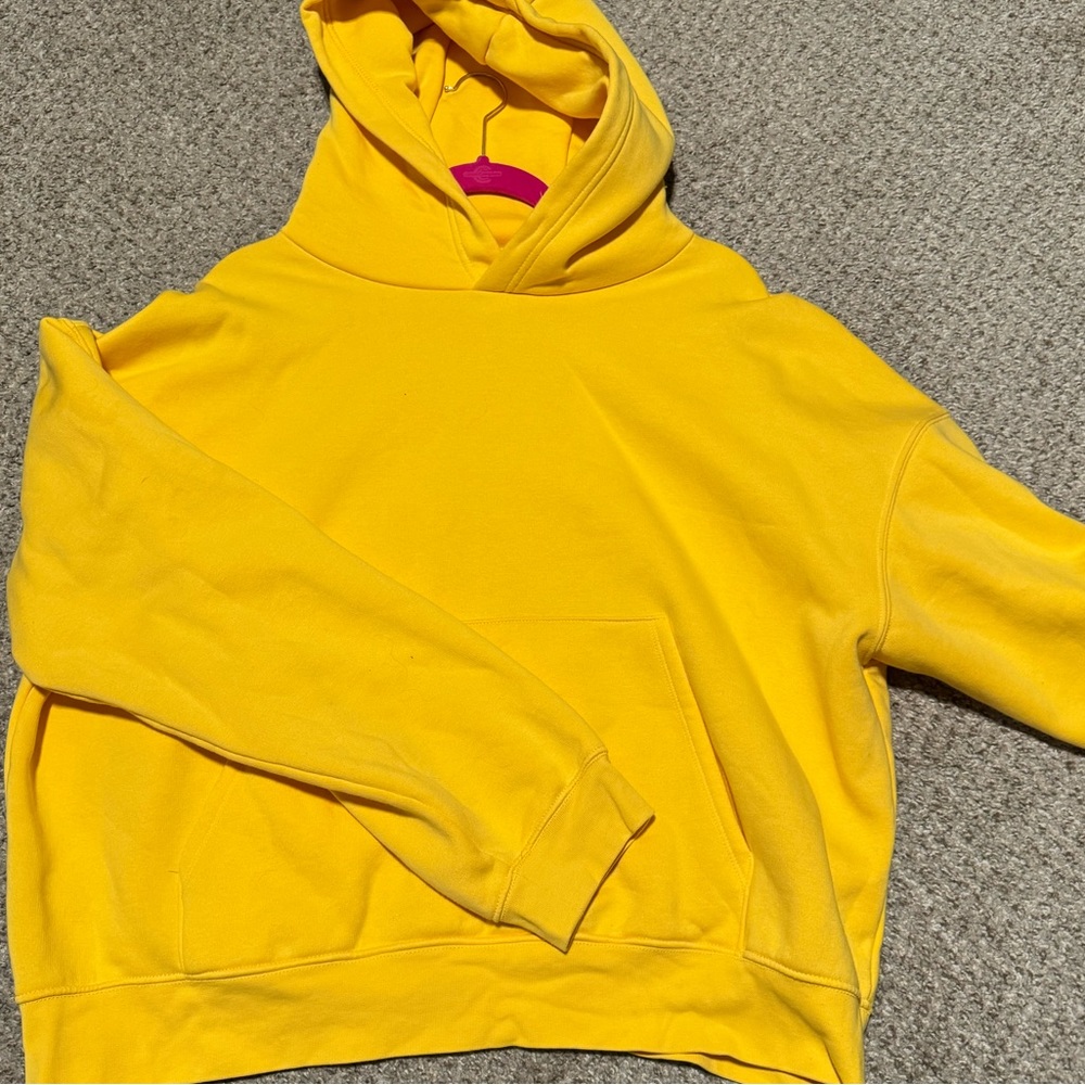 Yellow Zara Hoodie ~ XL fits like a M